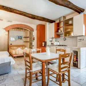 casa-castiglione.hotelitalianriviera.com/