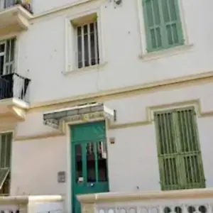 frida-apartment.hotelitalianriviera.com/